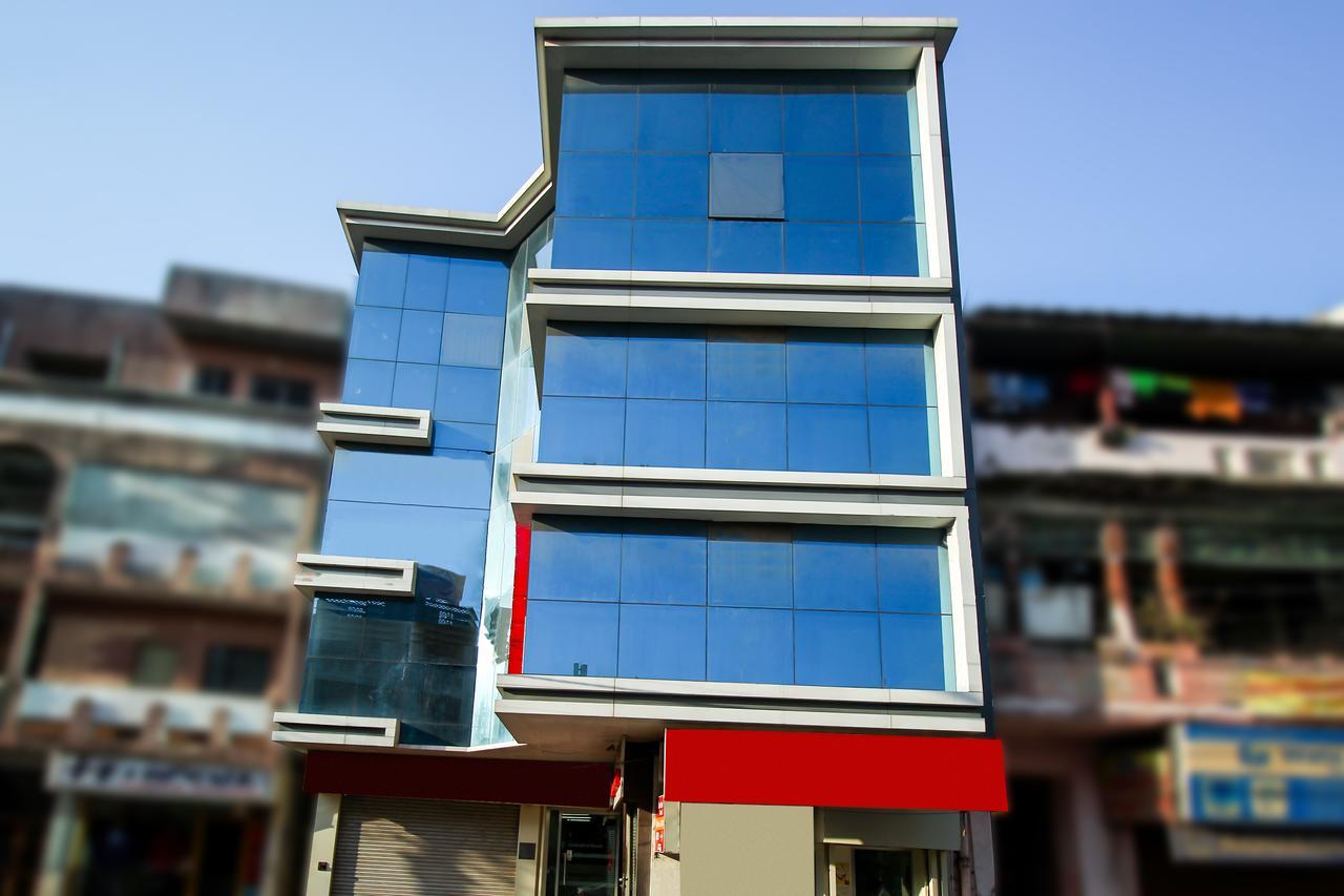 New Rajdhani Hotel Vadodara Zewnętrze zdjęcie