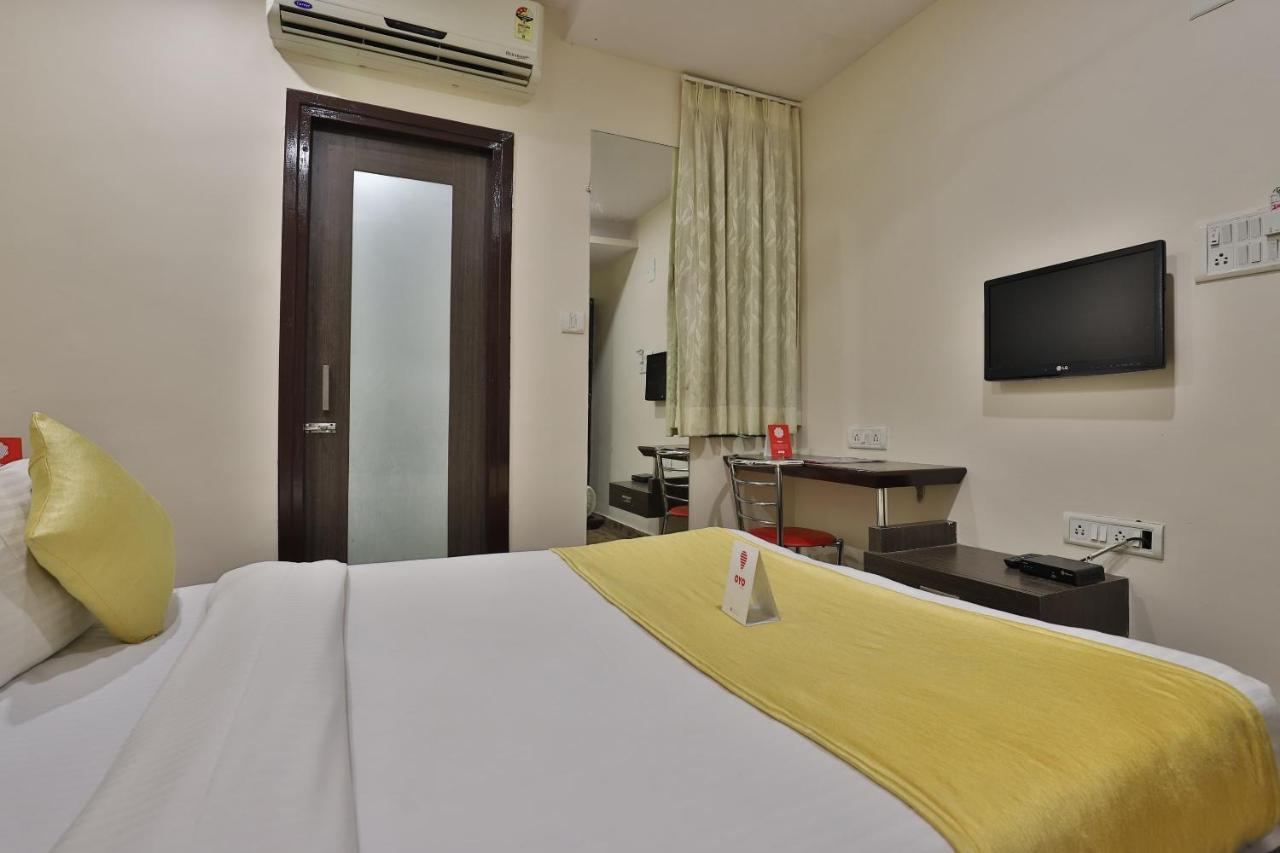 New Rajdhani Hotel Vadodara Zewnętrze zdjęcie