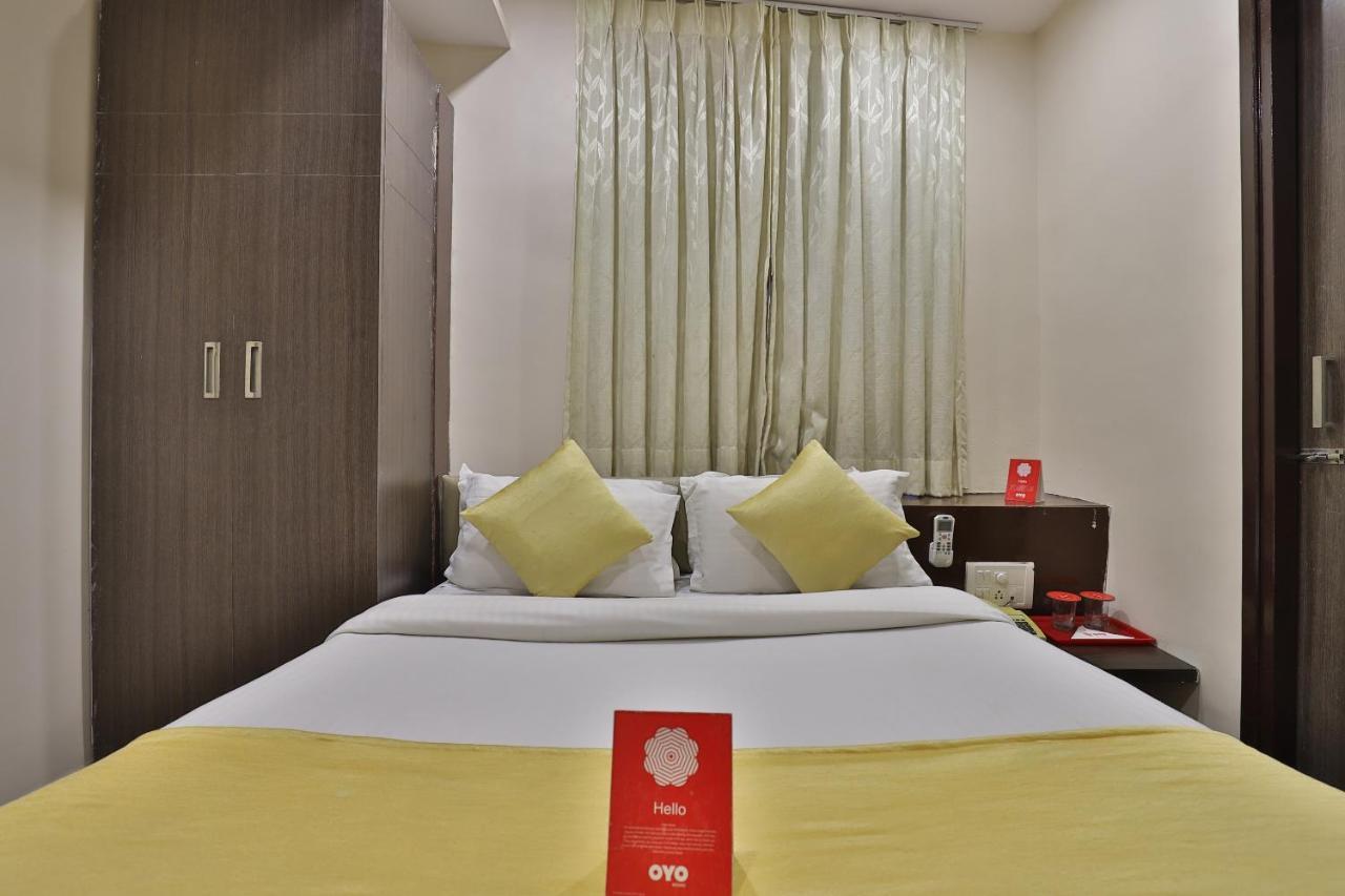 New Rajdhani Hotel Vadodara Zewnętrze zdjęcie